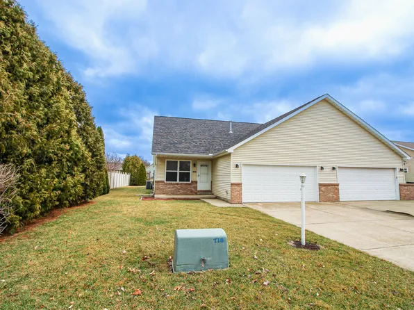 1709 Daisy St SE, Demotte, IN 46310