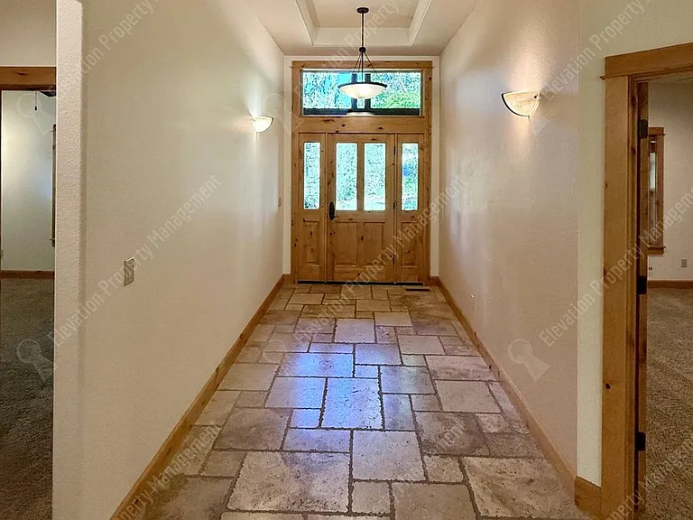 20979 Miramar Dr — Photo 7