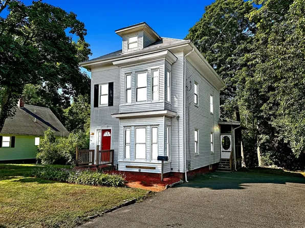 412 S Franklin St, Holbrook, MA 02343