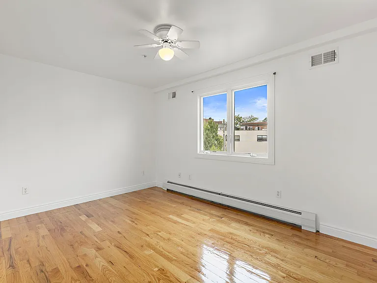 254 Division St #1R — Photo 18