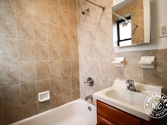 5th image of 57 Herkimer St APT 403