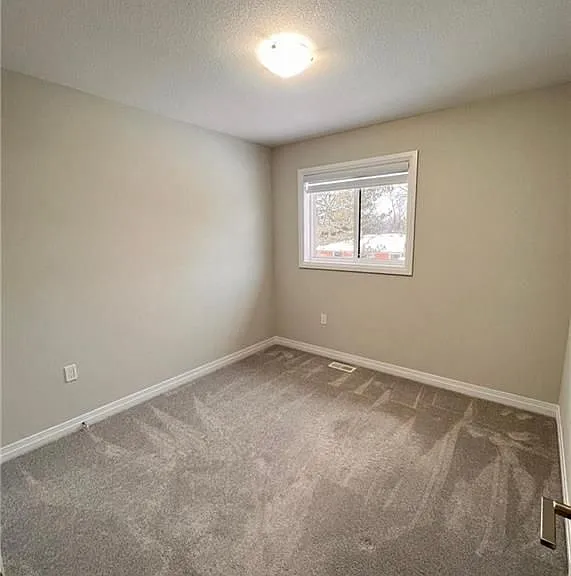 520 Grey St #7 — Photo 23