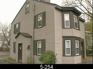 22 Franklin Pl, Beverly, MA 01915