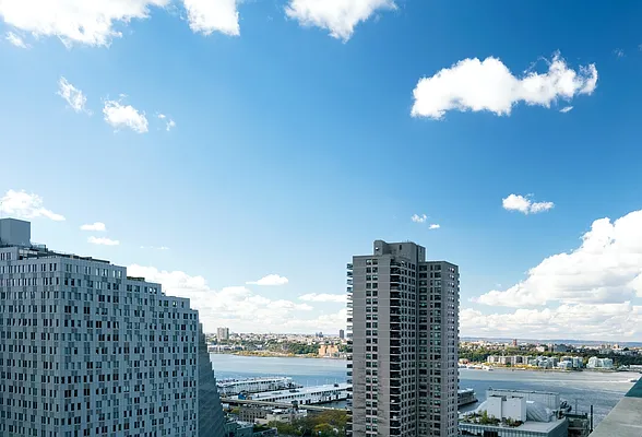 Rented by Related Rentals | media 156