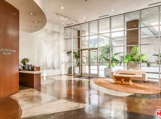 801 S Grand Ave APT 1506, Los Angeles, CA 90017