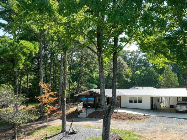 2516 Red Valley Rd, Remlap, AL 35133
