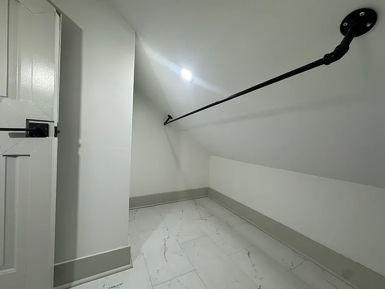 Top floor bonus storage room / walk-in closet!