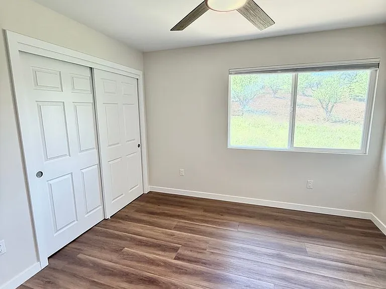 129 Olive St — Photo 20