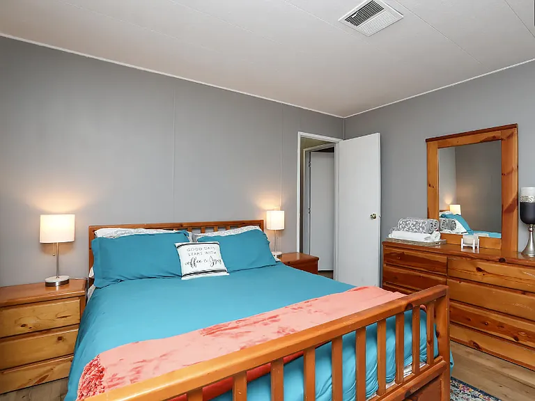 4358 White River Dr — Photo 10