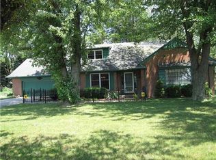 1629 S Coy Rd, Oregon, OH 43616