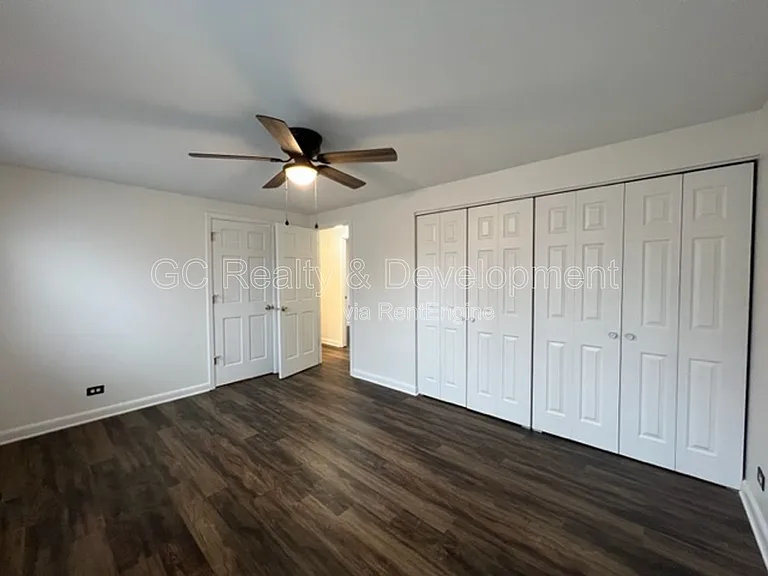 231 Ridgefield Ln — Photo 15