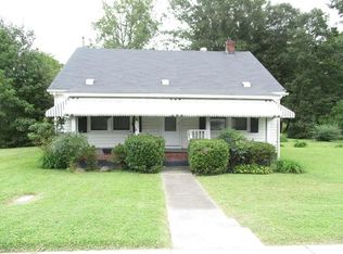 20 Easter St, Emporia, VA 23847