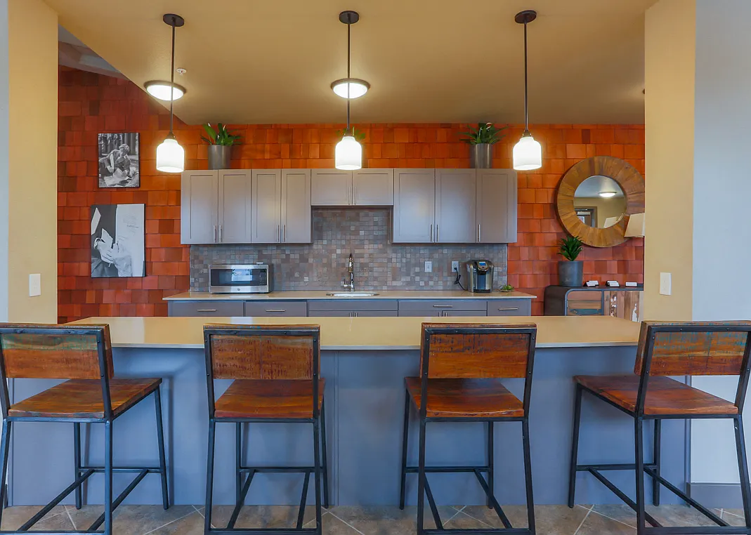 Scriber Creek Apartments — Photo 3