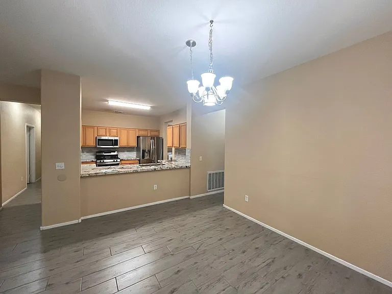 673 Peachy Canyon Cir #103 — Photo 10