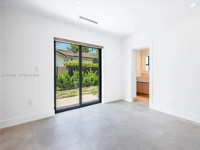13306 SW 58th Ct — Photo 9