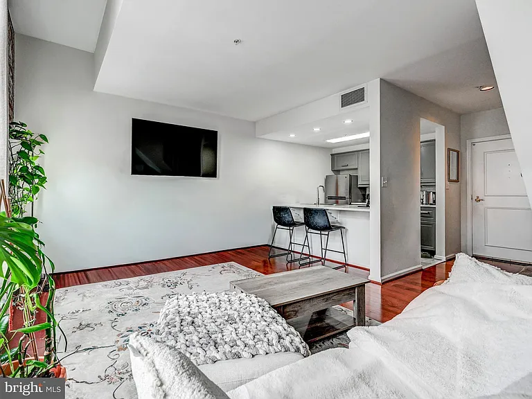 1000 Fell St #436 — Photo 4