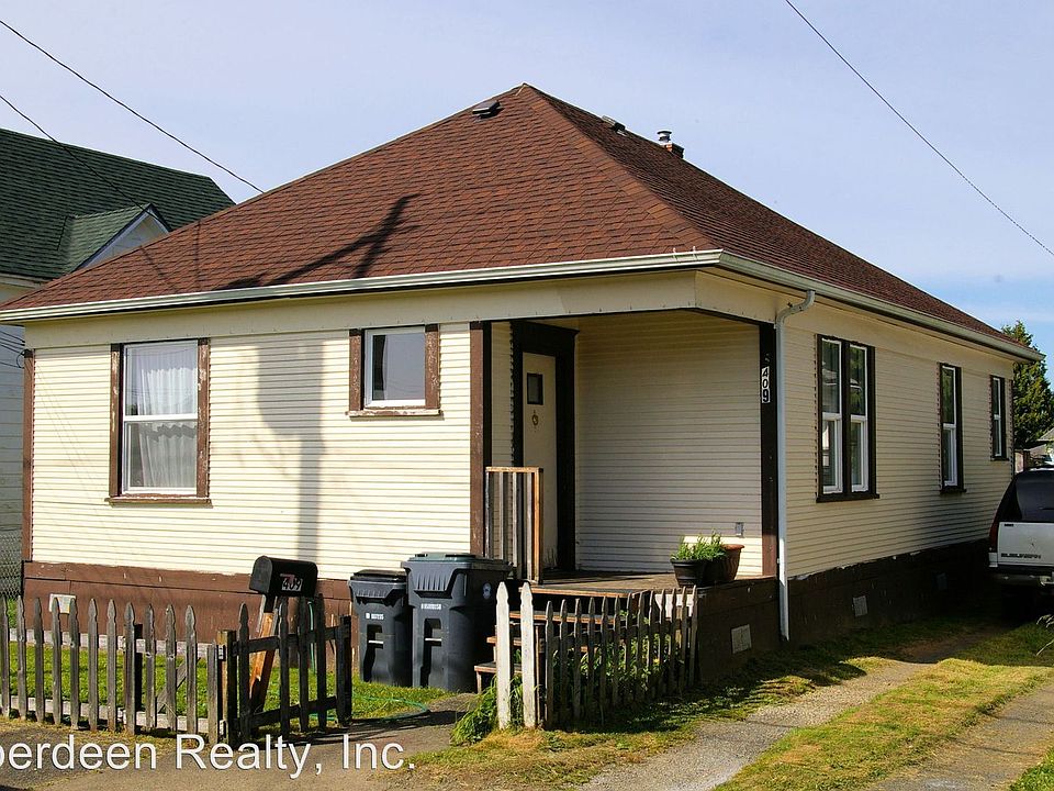 1st image of 409 North St