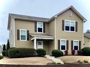 411 Walnut Woods Dr, Braselton, GA 30517