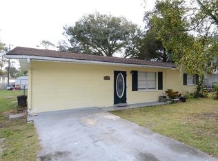 5942 20th St, Zephyrhills, FL 33542