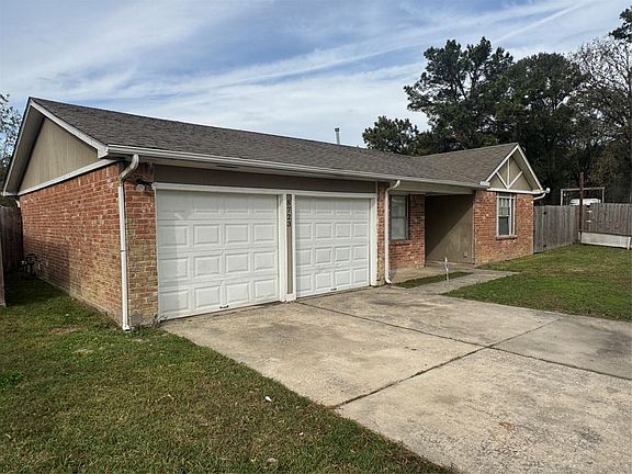 2nd image of 8723 Valley Meadow Dr