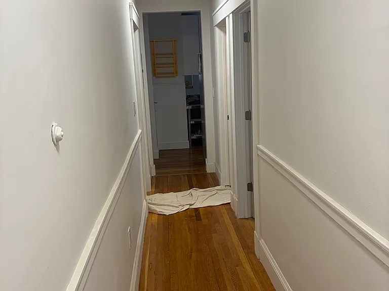 34 Adrian St #2 — Photo 11