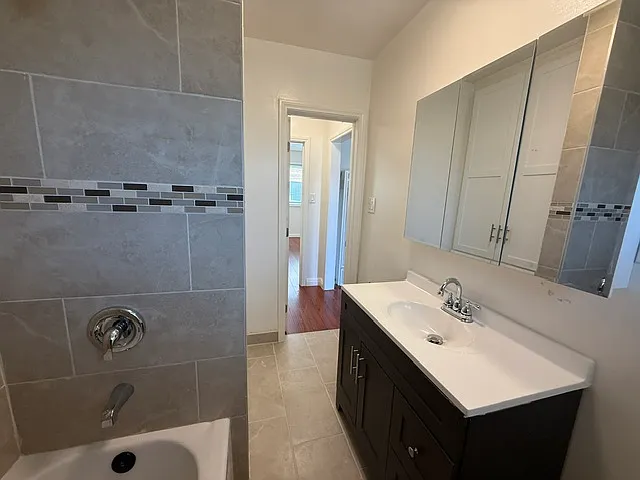 1407 W 148th St #1 — Photo 14