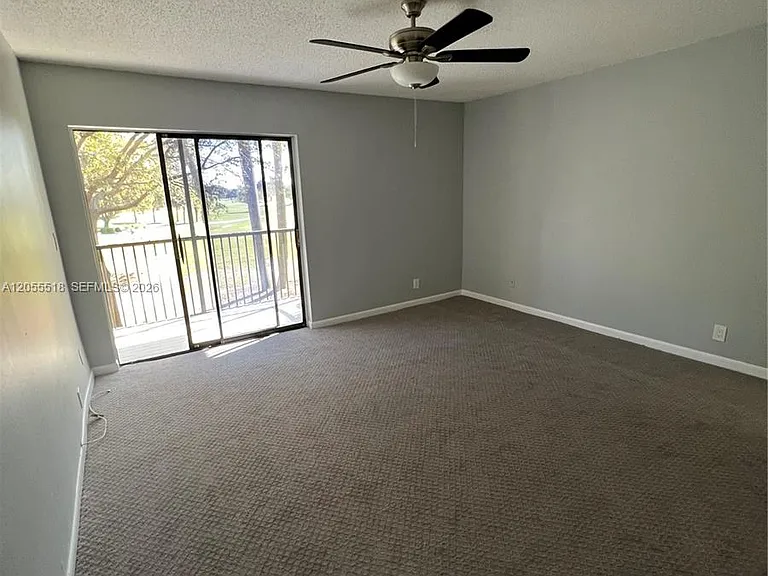200 Jacaranda Country Club Dr #4B — Photo 14