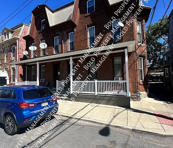 518 N 8th St #3 — Photo 1