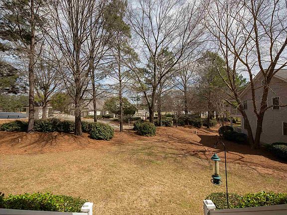 4th image of 101 Westover Ct