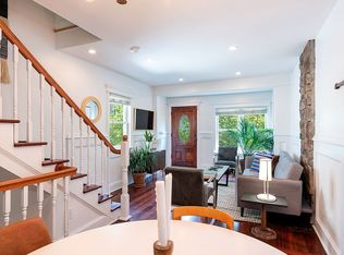 366 5th St, Jersey City, NJ 07302