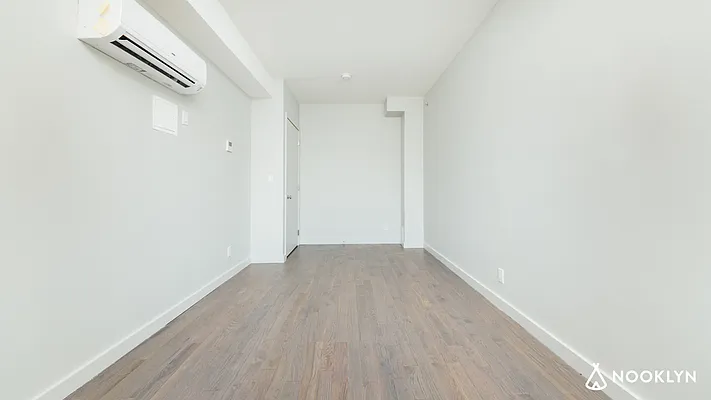 Rented by Nooklyn NYC LLC | media 66