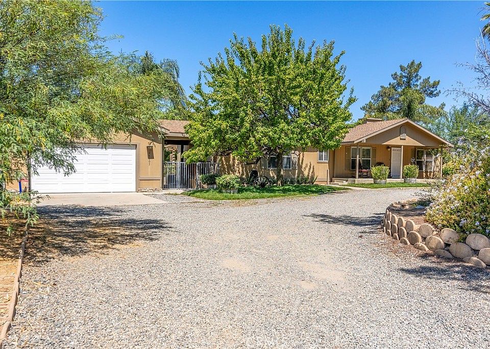 1st image of 25307 Charina Ln