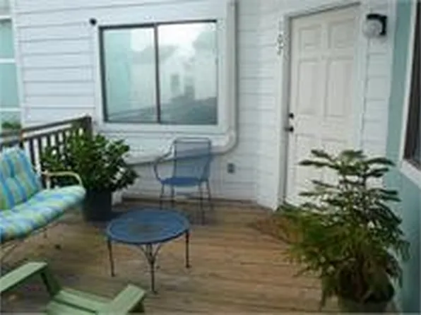 15010 Leeward Dr APT 107, Corpus Christi, TX 78418