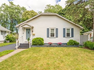 47 Westwood Dr, Rochester, NY 14616