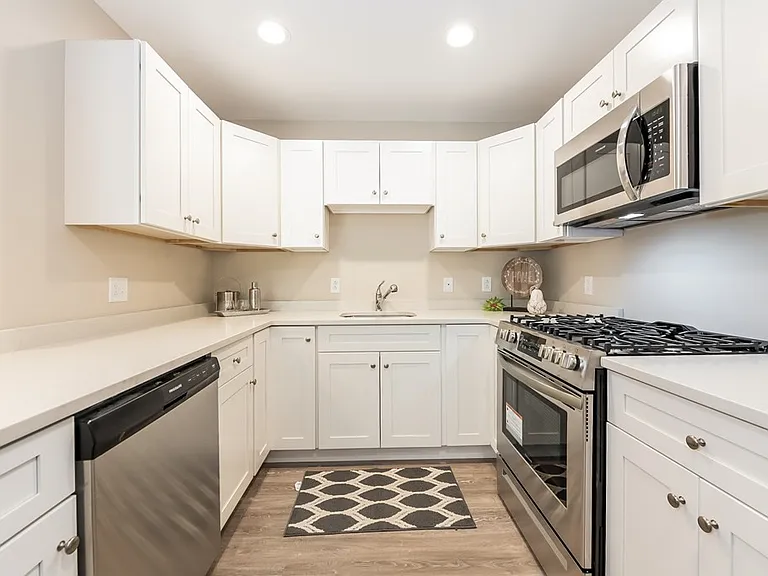 351 Summer St #2 — Photo 9