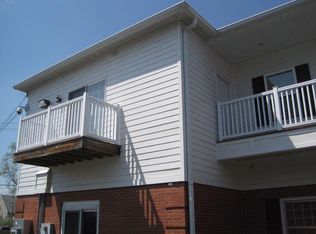 532 Lake St APT A, Antioch, IL