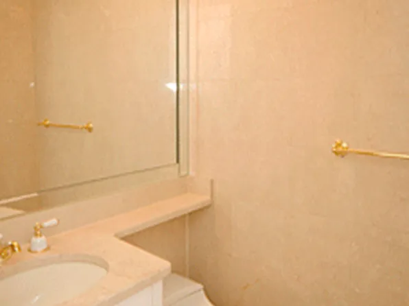 200 East 69th Street image 1 of 5