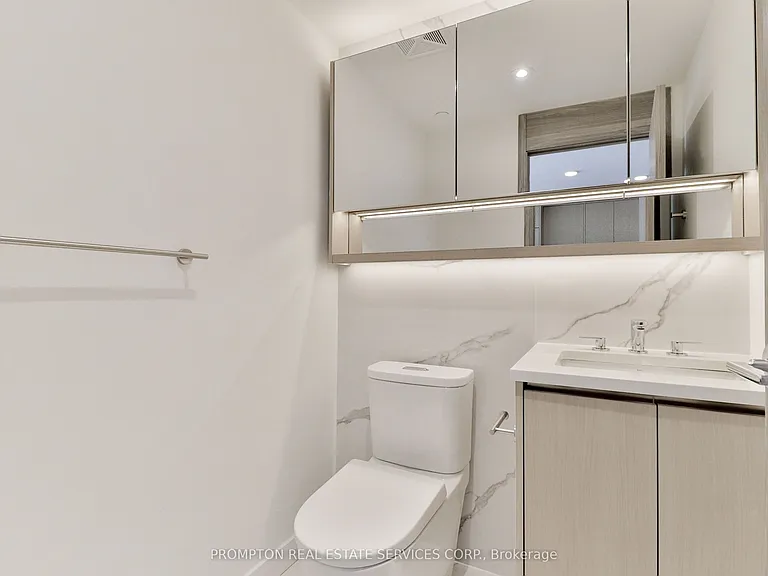 18 Esther Shiner Blvd #610 — Photo 17