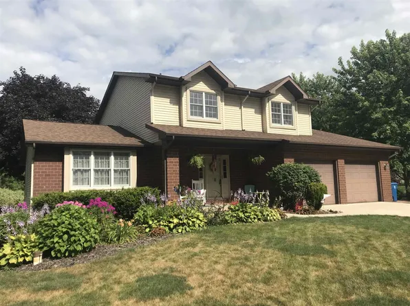 2960 Sycamore Ln, Bremen, IN 46506