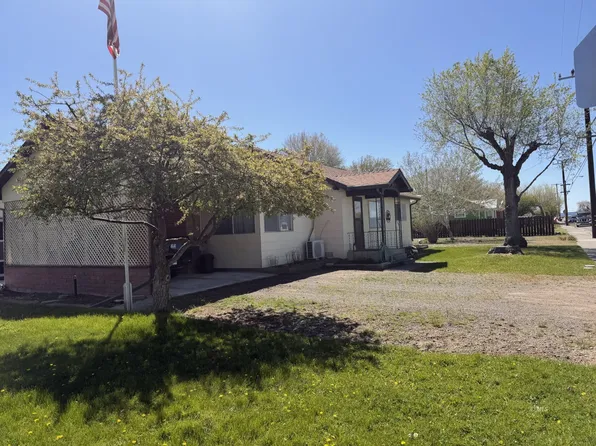 905 W 4th St, Alturas, CA 96101