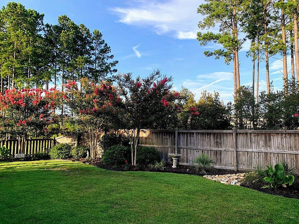 1st image of 327 Whispering Breeze Ln