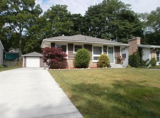 429 Jennison Ave, Kalamazoo, MI 49006