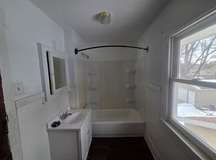 651 W Wood St, Decatur, IL 62522