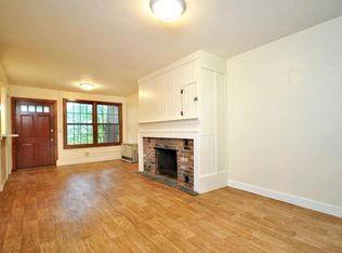 57 Lovely St #A, Canton, CT 06019
