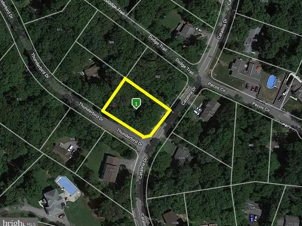 501 Thunderbird Dr, Lusby, MD 20657