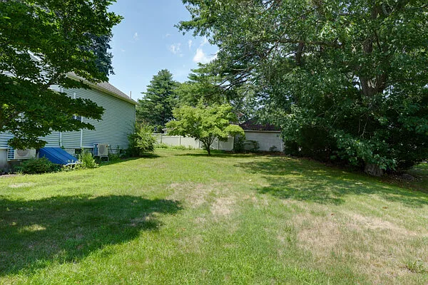 9 Harriett Ave — Photo 18