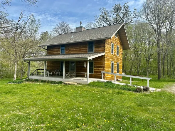 45777 90th Avenue Way, Wanamingo, MN 55983