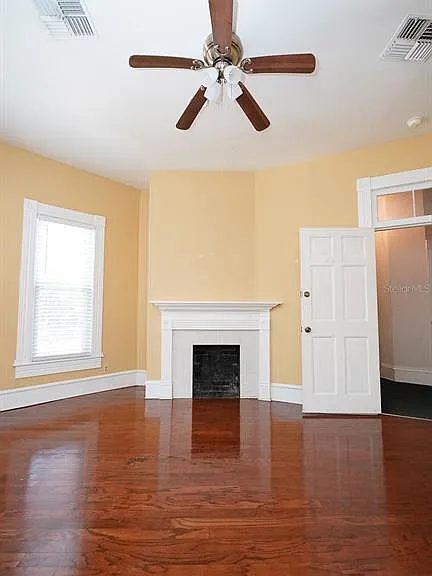 333 S Plant Ave — Photo 11