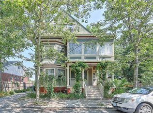 89 Whitmarsh St, Providence, RI 02907