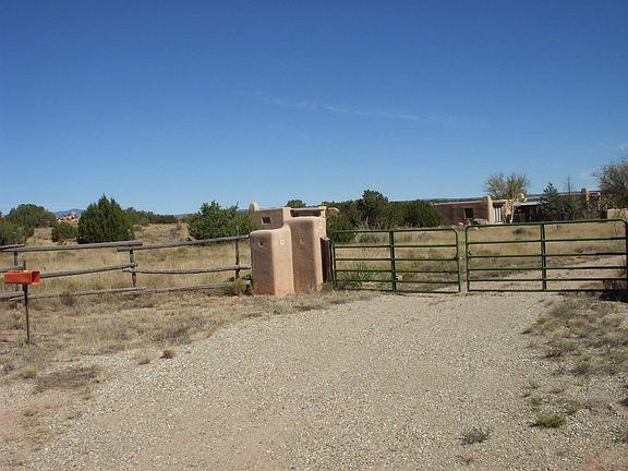2nd image of 725A Camino Los Abuelos